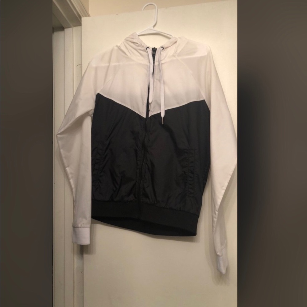 Windbreaker jacket